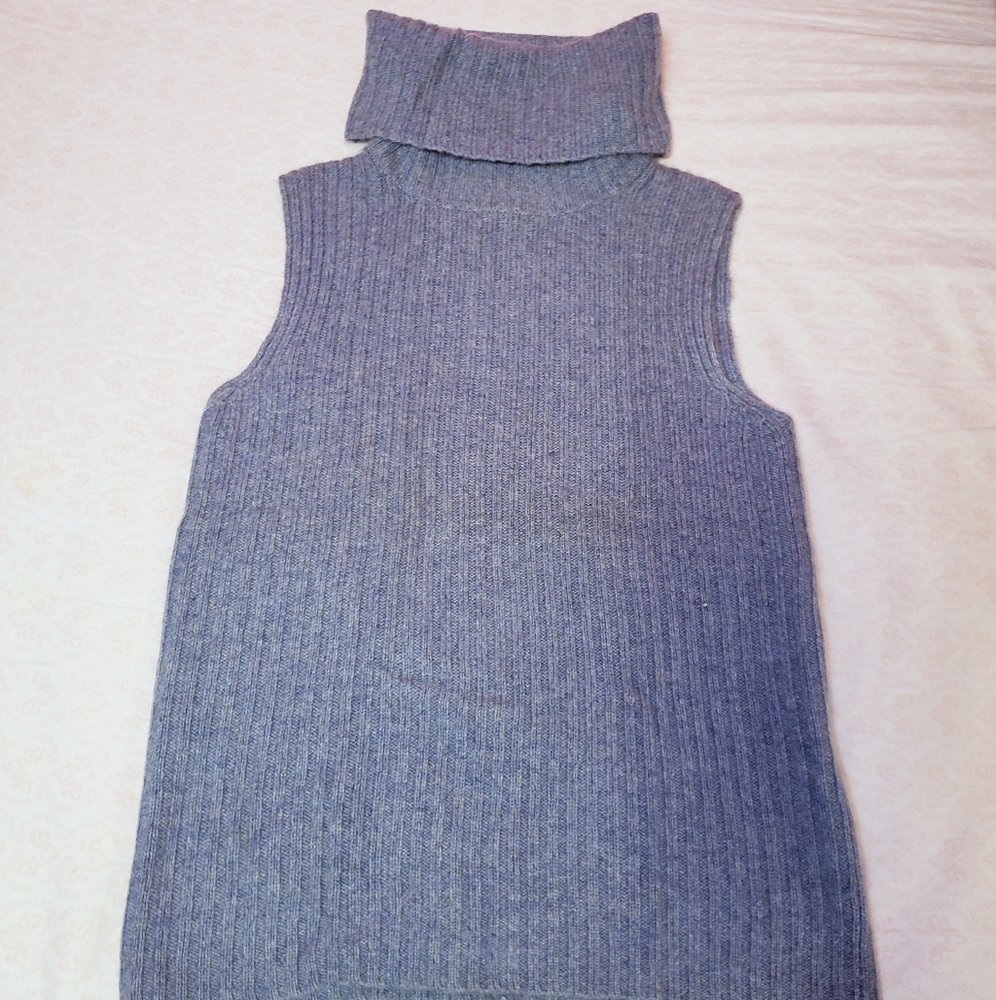 Ralph Lauren Sleevless Turtleneck